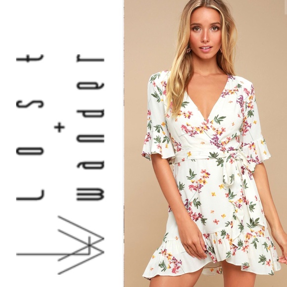 Lulus Dresses & Skirts - 🆕 Lost + Wander Cream Floral Print Ruffled Dress